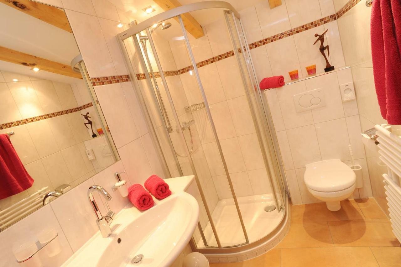 Appartment Valnova / Barga Партенен Екстериор снимка