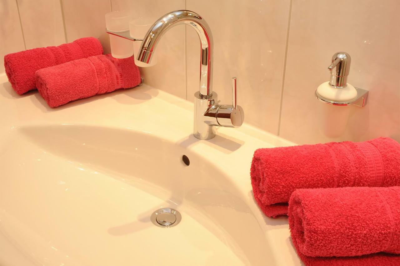 Appartment Valnova / Barga Партенен Екстериор снимка